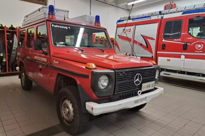 Altes Einsatzfahrzeug Mercedes G-Klasse zu verkaufen